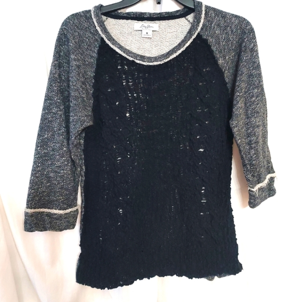 Lucky Bliss  gray sweater. Size M